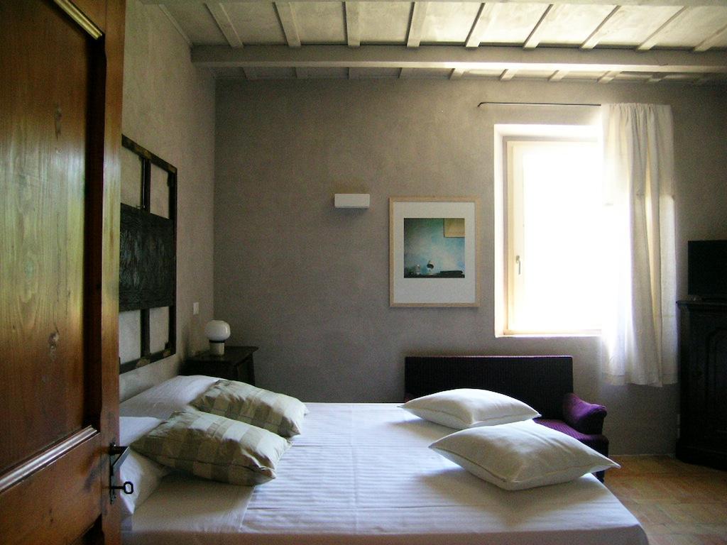 Tuttaterra Guest House Serra San Quirico Room photo
